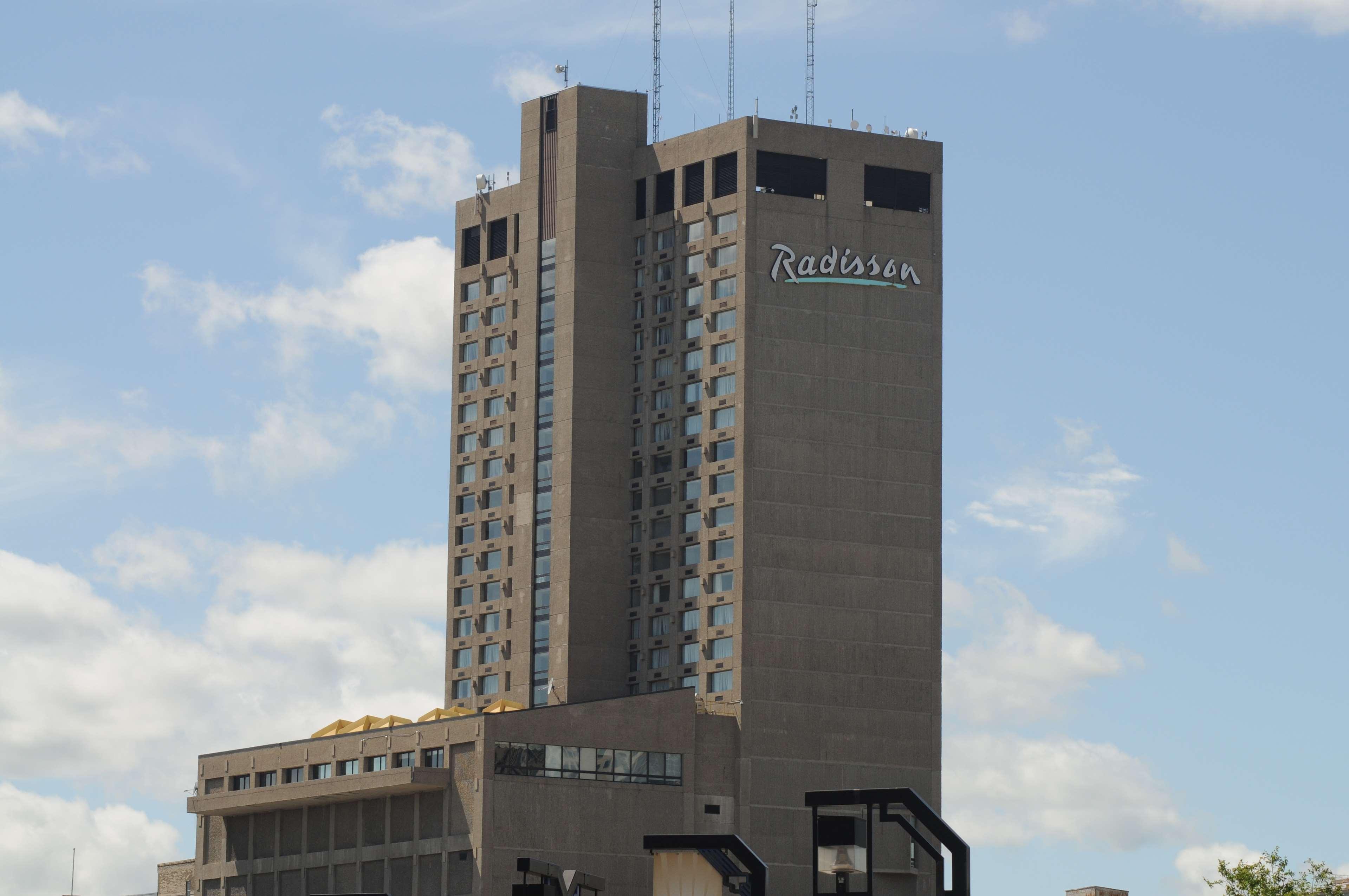 Radisson Downtown 4* Winnipeg