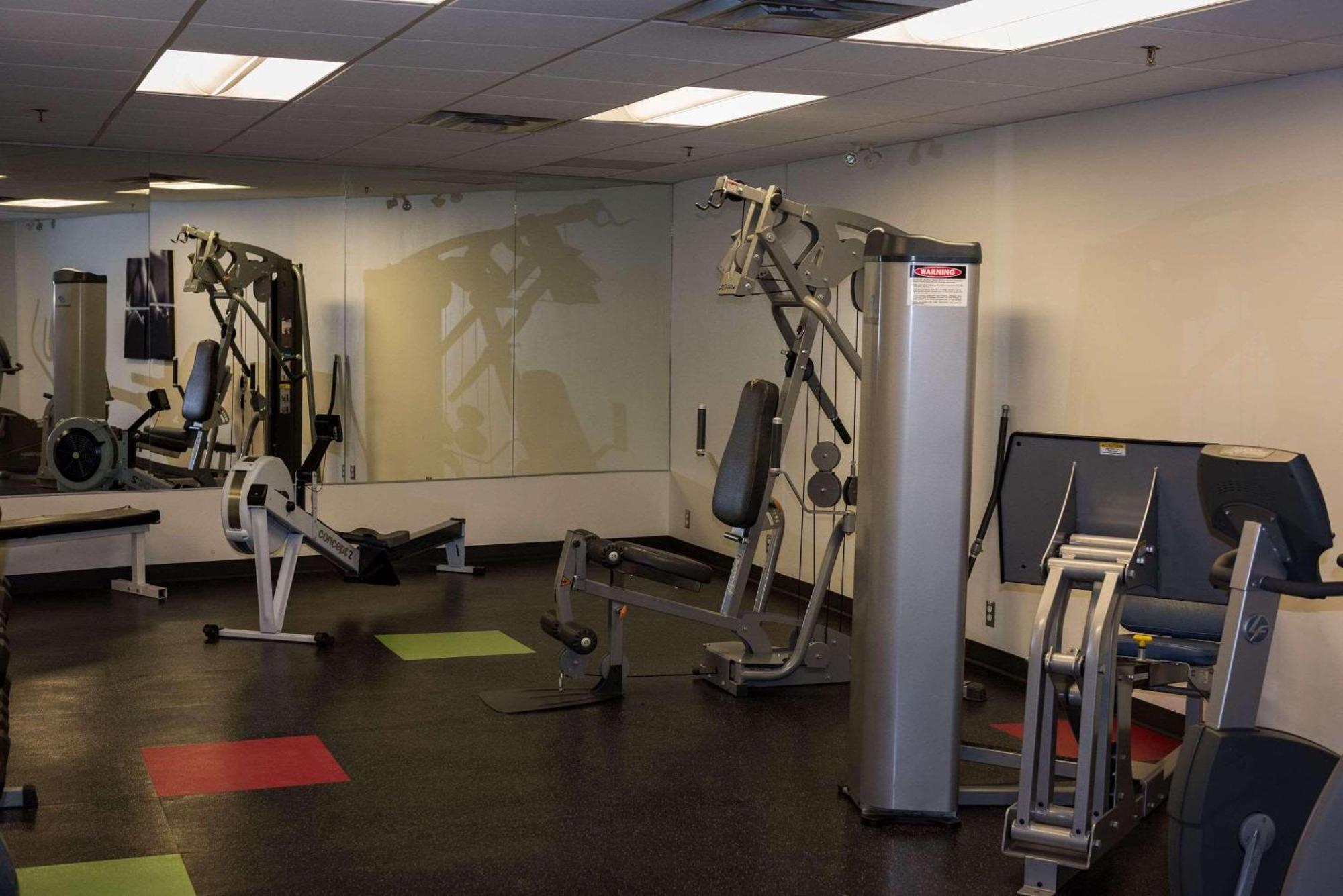 Radisson Downtown 4* Winnipeg